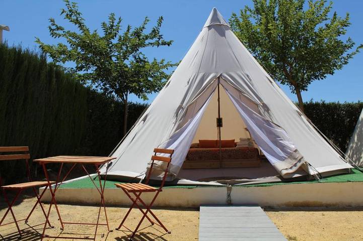 Parque de vacaciones para 2 personas, con jardín además de piscina y terraza en Sierra de Cádiz - 2