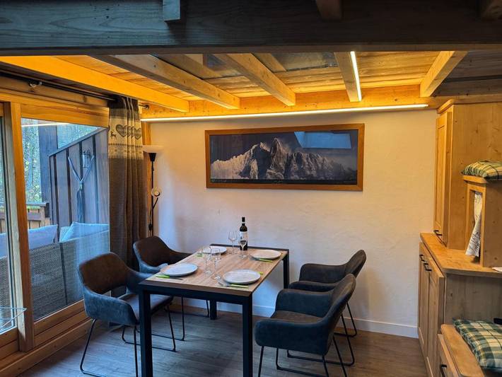 Gîte pour 4 personnes, avec vue et balcon dans Office De Tourisme Des Houches - 3