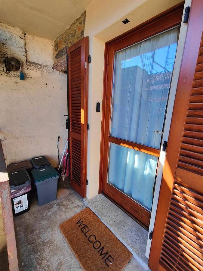 Gîte pour 4 personnes, avec balcon dans Massino Visconti - 3