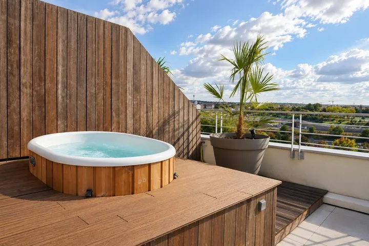 Hotel for 4 people, with terrace, with pets - 1