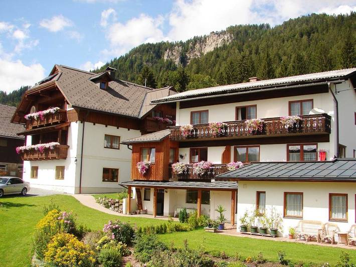 Ferienhaus, mit Garten