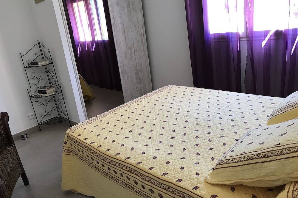 Appartement entier, 2 pièces dans villa, calme, vue mer, proximité plages et centre ville in Propriano, Arrondissement de Sartène