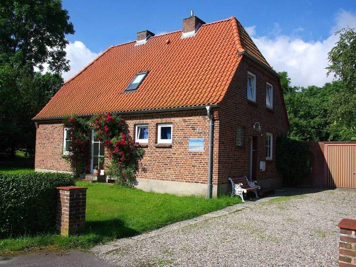 Ferienhaus für 6 Personen, mit Terrasse und Garten in Niesgrau - 2