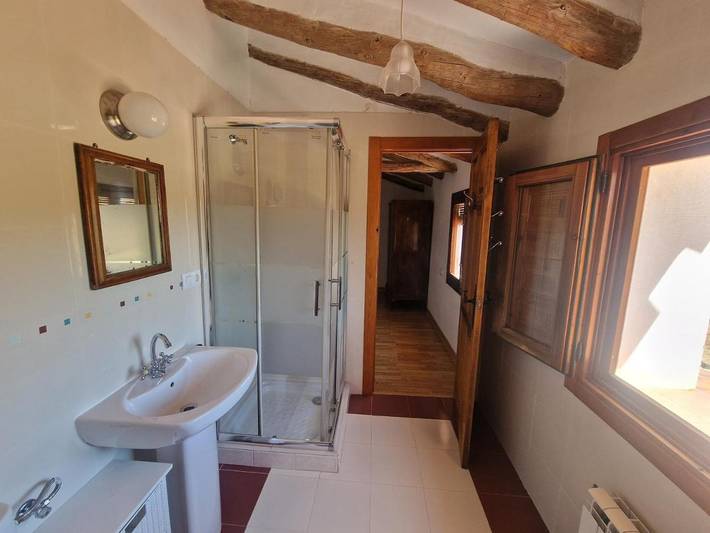Casa rural para 16 personas, con Terraza y Jardín además de Piscina y Vistas en Elche de la Sierra - 2