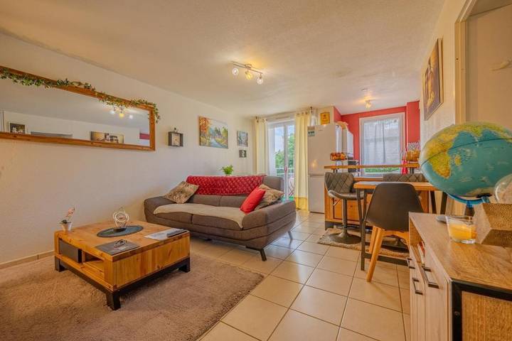 Gîte pour 2 personnes, avec piscine et terrasse à Marans - 2