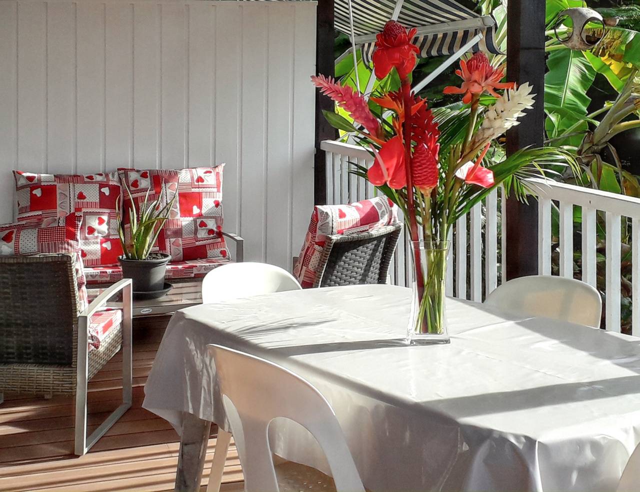 Charming bungalow in Bouillante with terrace and barbecue in Bouillante, Guadeloupe (Caribbean)