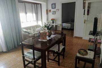 Gîte pour 8 personnes, avec terrasse à Navahermosa