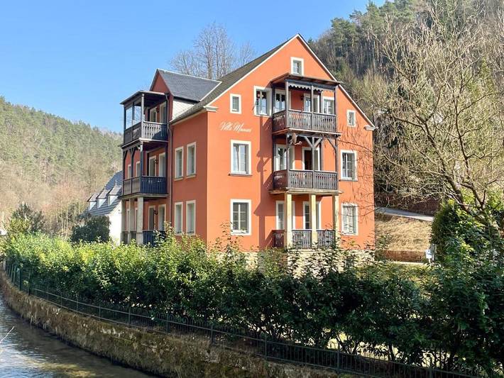 Ferienwohnung für 5 Personen, mit Balkon und Garten sowie Ausblick in Bad Schandau