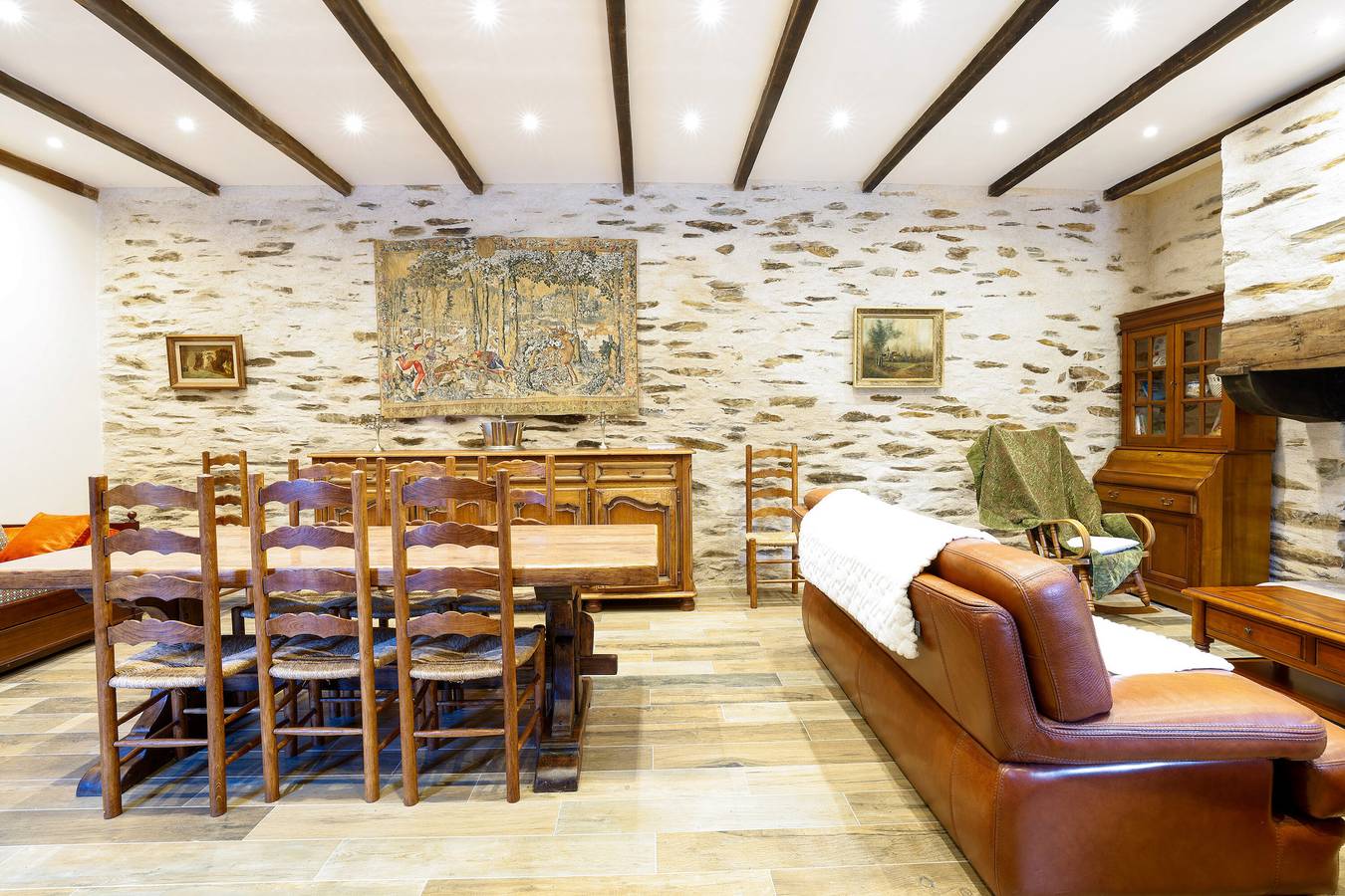 Casa de vacaciones 'Équestre Du Dourdu Avec Spa' con jardín compartido y Wi-Fi in Lopérec, Châteaulin und Umgebung