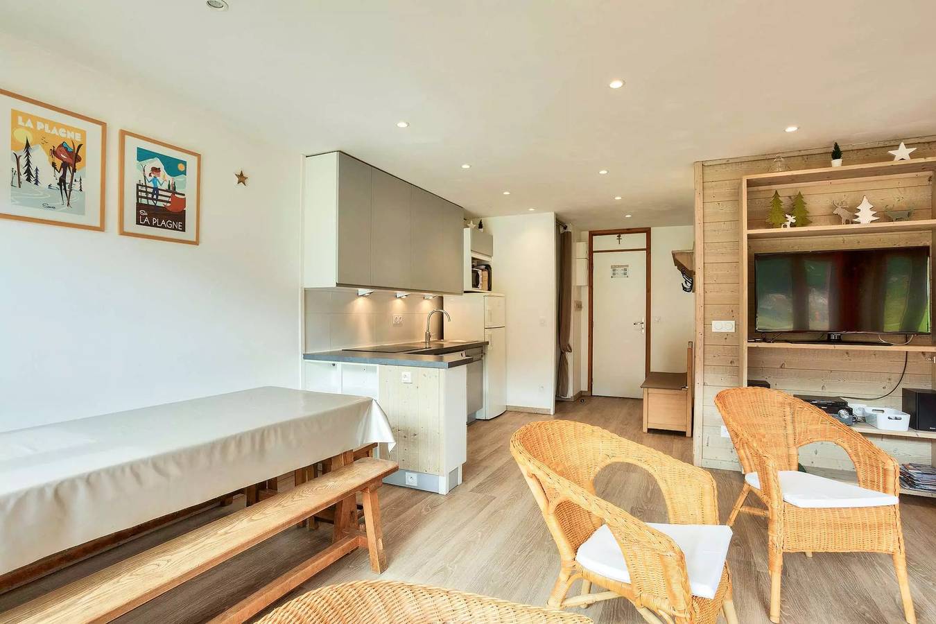 Appartement entier, 4 Pièces 8/9 pers - Le Makalu -034Ma- Plagne Centre - Wifi in Plagne Centre, La Plagne-Tarentaise