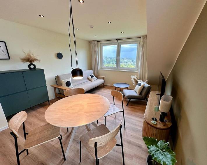 Ferienwohnung für 6 Personen, mit Ausblick und Seeblick sowie Balkon, mit Haustier in Hattingen - 2
