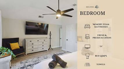 Vacation Rental for 11 Guests in Lewisville Lake, Denton County, Picture 2