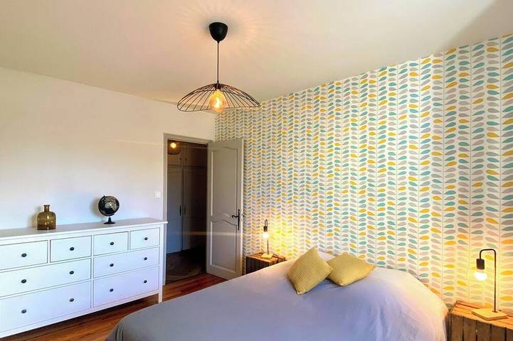 Appartement entier, Gîte d'Ossau, appartement chaleureux au coeur du quartier de Sainte Croix in Oloron-Sainte-Marie, Béarn