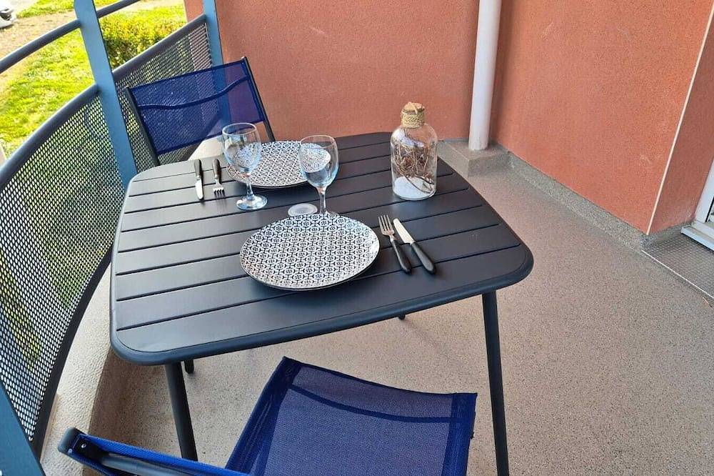 Appartement entier, Appartement avec parking sécurisé in Ploumagoar, Région de Guingamp