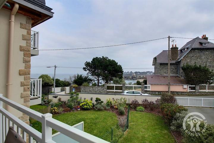 Gîte pour 4 personnes, avec balcon et jardin à Saint-Quay-Portrieux - 3