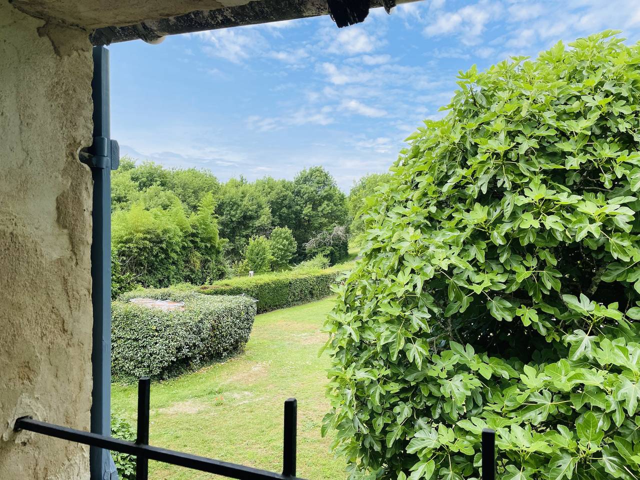 Gîte pour 2 personnes avec piscine in Teuillac, Région de Blaye