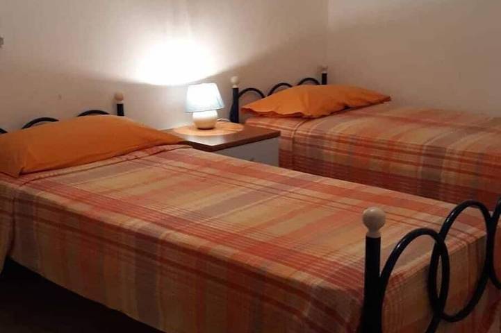 Entire apartment, Residential flat with garden in Scarlino, Grosseto Province