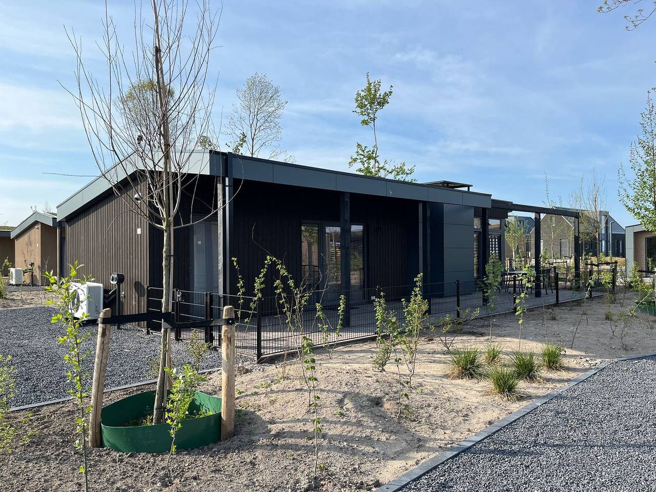 Erleben Sie den Luxus und Komfort im Chalet Suydersee Huys Nr. 462 in Enkhuizen, Ijsselmeer