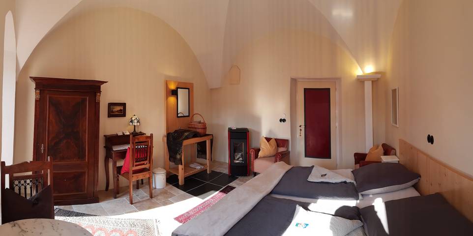 Ferienwohnung für 2 Personen, mit Balkon in Wieskirche