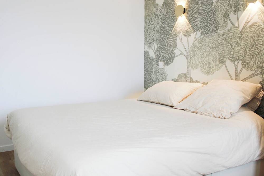 Appartement entier, Studio Cosy Vue Dégagée proche Paris in Montreuil, Seine-Saint-Denis