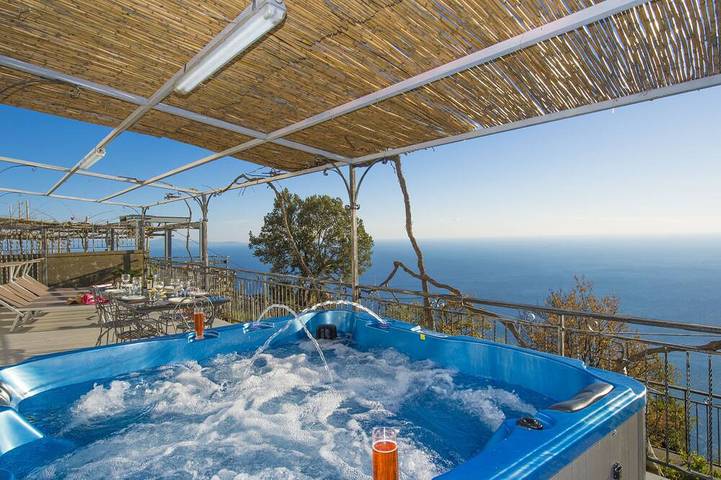 Agriturismo per 10 persone, con balcone e idromassaggio in Costiera amalfitana
