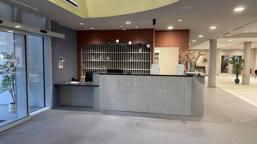 Appart’hôtel pour 2 personnes, avec piscine ainsi que jardin et sauna