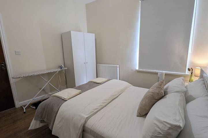 Appartement entier, 2 Bedroom flat in Manchester. Close to city centre and Heaton Park. in Grand Manchester