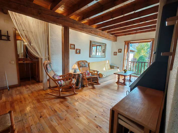 Gîte pour 4 personnes, avec jardin dans Vallee De Boi - 4