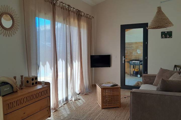 Location de vacances pour 2 personnes, avec terrasse et jardin à Méthamis - 4