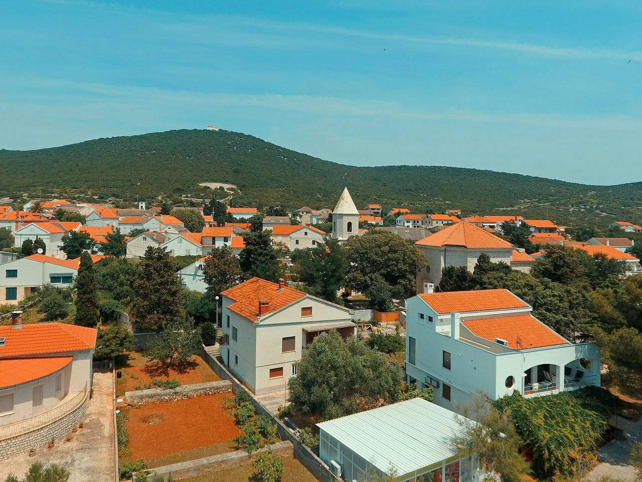 Ganze Wohnung, Standard Ferienwohnung mit Meerblick in Zadar (Kommun), Otok Ist