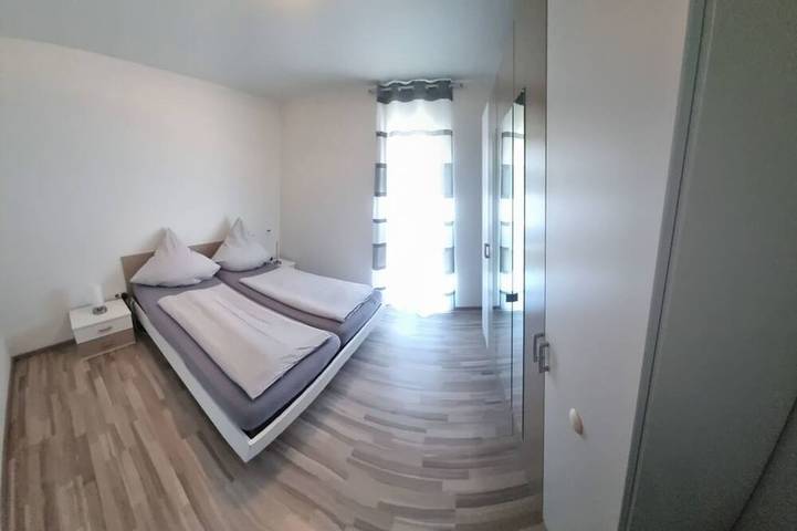 Ferienwohnung für 2 Personen, mit Garten in Rhodt unter Rietburg - 2