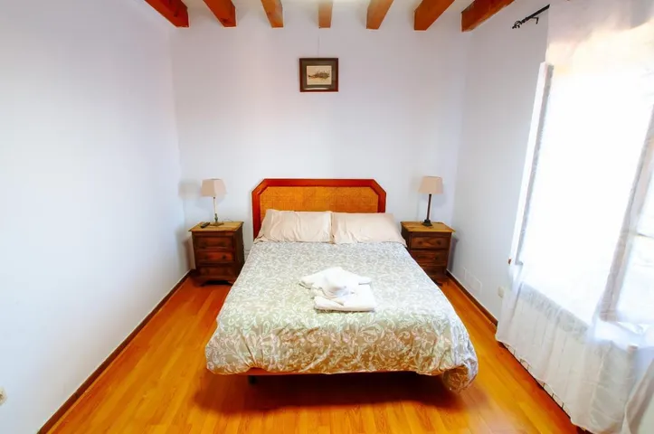 Hotel para 2 personas, con terraza y vistas, Se admiten mascotas - 1