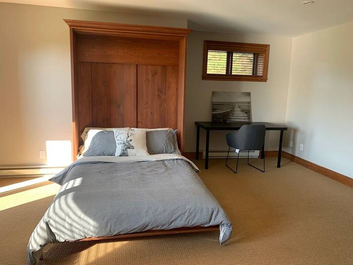 Vacation rental for 8 people, with garden and hot tub as well as terrace in Mont-Tremblant