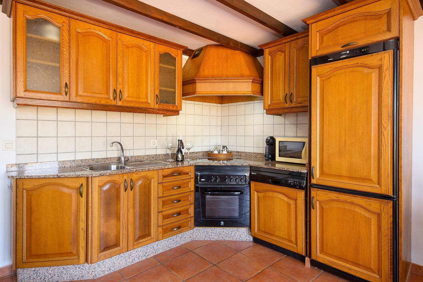 Clara Suite 1: Grote Zwembad, Spectaculair Uitzicht, Terras, Tuin en Wi-Fi, foto 14