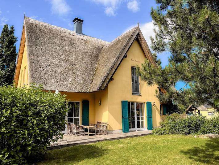 Ferienhaus für 12 Personen, mit Terrasse und Garten sowie Sauna und Pool, kinderfreundlich auf Usedom