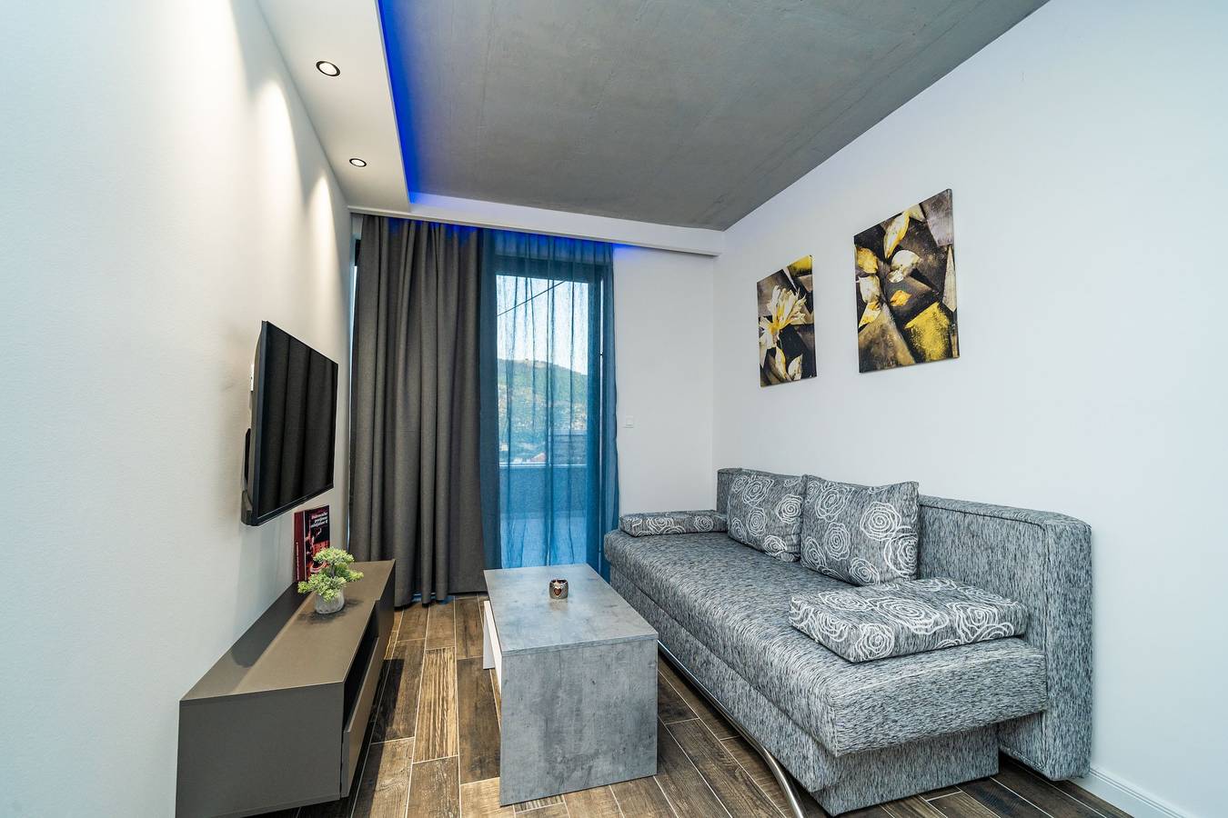 Ganze Wohnung, Apartments Villa Arcadia- Two Bedroom Apartment with Shared Swimming Pool A4 in Mokosica, Dubrovnik-Neretva