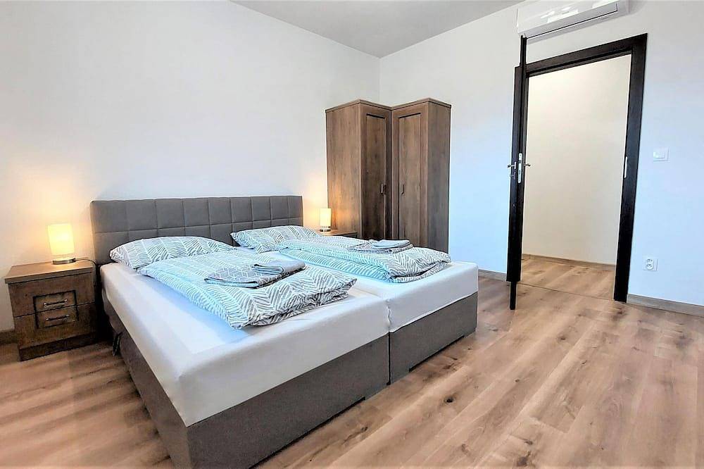 Cozy Villa in Liptov near Jasna, Malino Brdo, Besenova, and Tatralandia Resorts in okres Liptovský Mikuláš