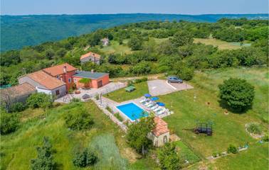 Ferienhaus für 9 Personen in Istrien, Kroatien, Bild 1