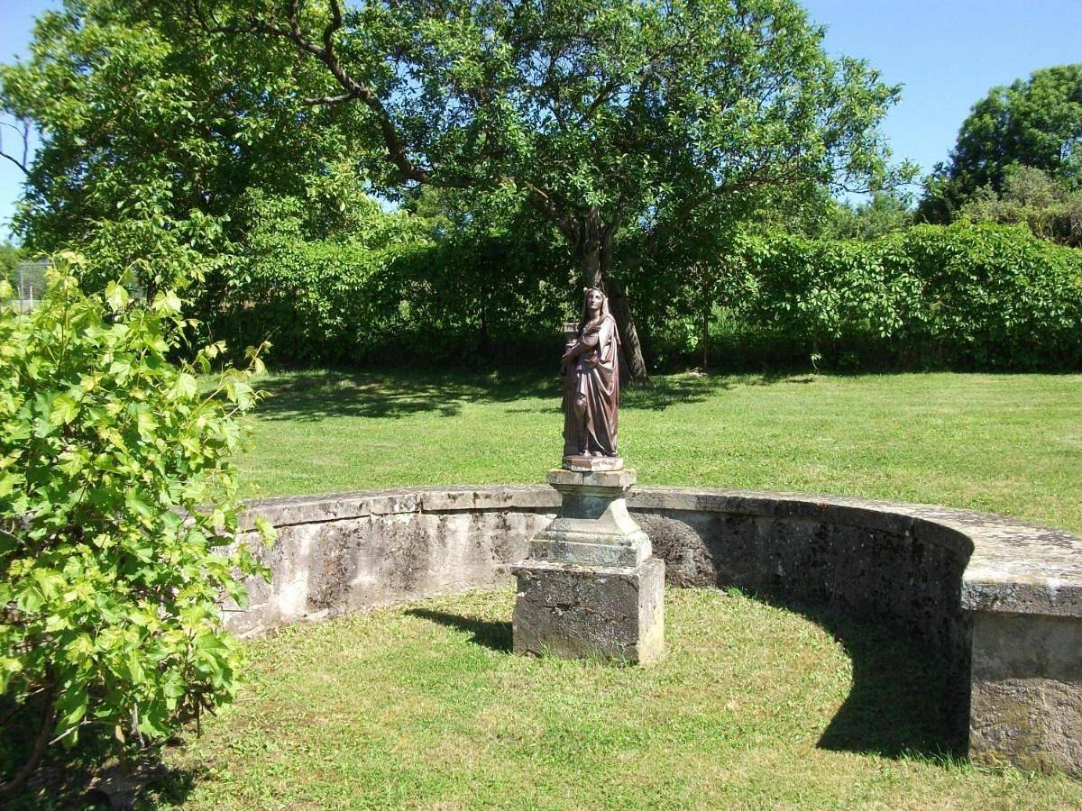 Double Room with Garden View in Mirecourt, Neufchâteau