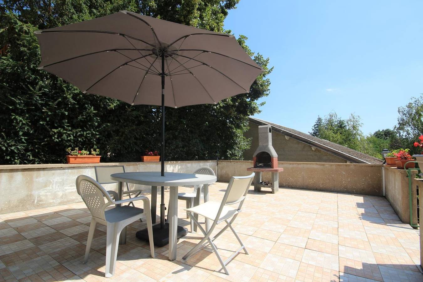 Gîte für 3 Personen mit Terrasse in Saint-Jean-de-Vaux, Region Chalon-sur-Saône