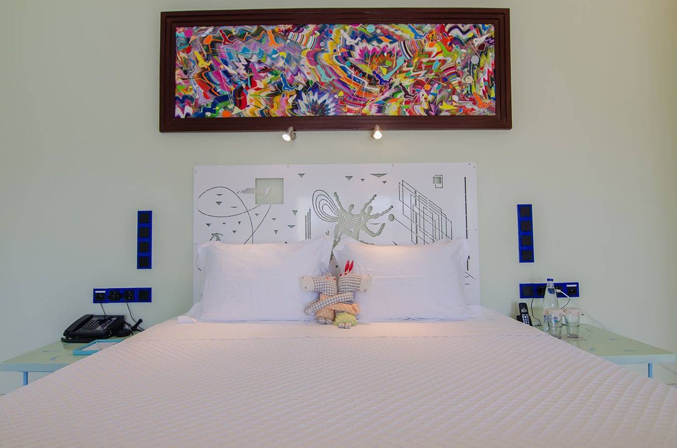 Splendid Ios Suite | Executive Suite with King Size Bed | Tzamaria in Koumpara, Ios