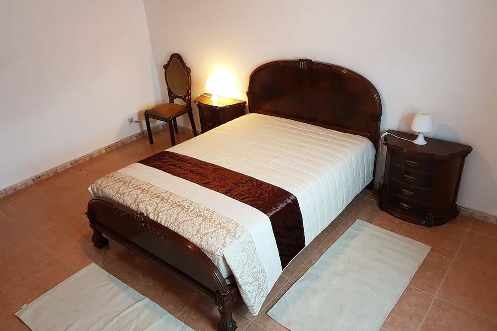 Lusihomes 4 Schlafzimmer Ginetes in São Miguel Island, Ginetes