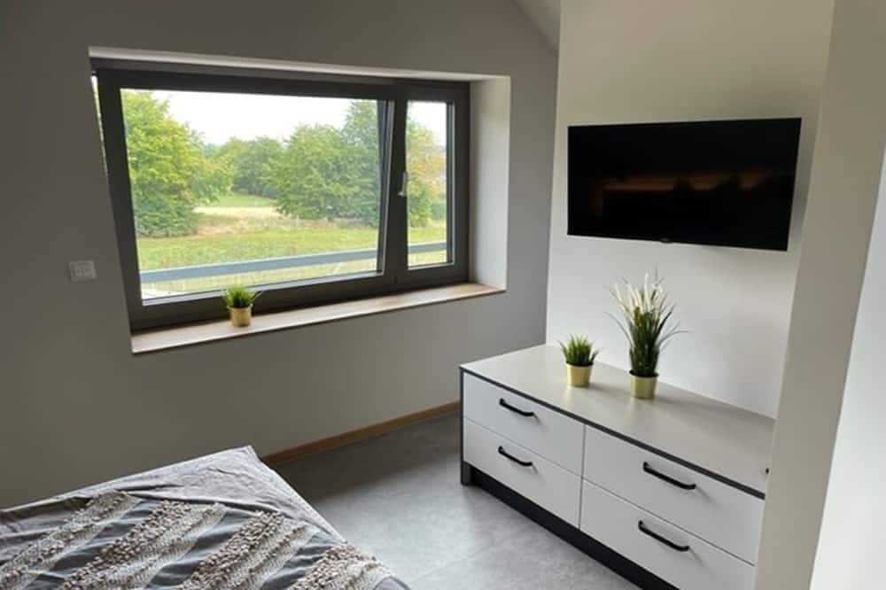 Ganze Wohnung, Zimmermanns 1 - stilvoll und modern mit Sauna im Außenbereich in Mützenich (Monschau), Monschau