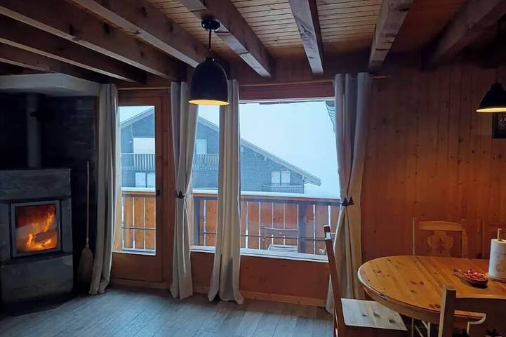 Chalet pour 6 personnes, avec balcon et jardin, animaux acceptés à Thollon-les-Mémises