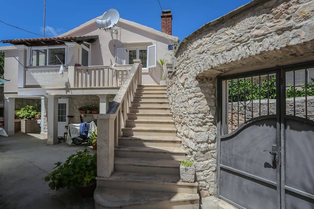Appartamento intero, Appartamento Tonka - Two Bedroom Apartment - (St) in San Pietro di Brazza, Brac