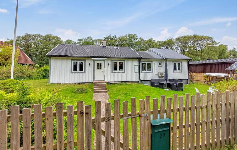 Ferienhaus für 8 Personen, mit Terrasse und Garten sowie Sauna und Ausblick in Bastad - 2