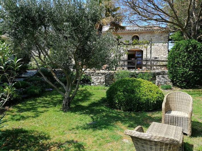 Maison d’hôte pour 13 personnes, avec jardin ainsi que jacuzzi et sauna dans la Drôme - 4