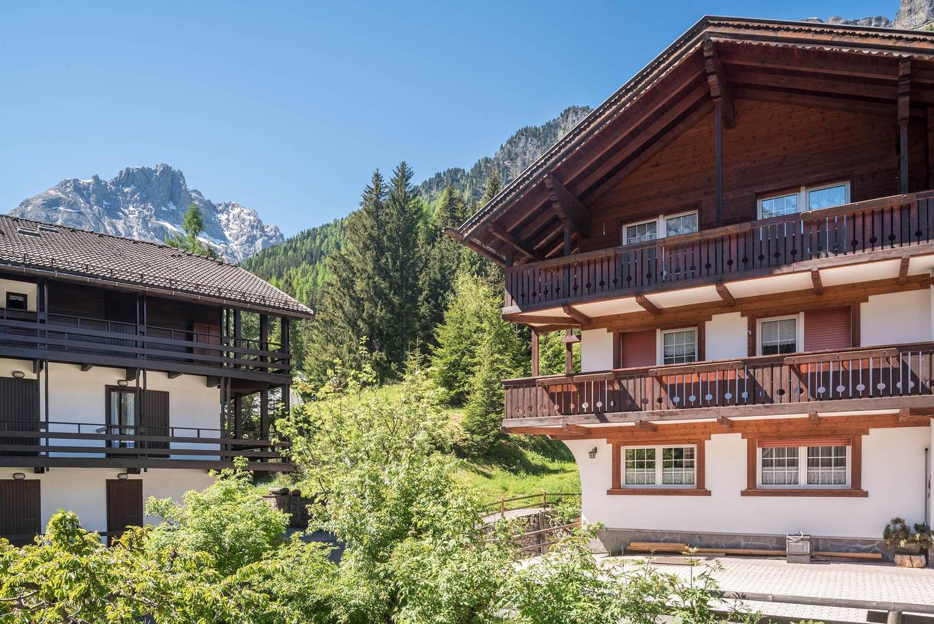 Ganze Wohnung, Ferienwohnung Casa Lorenz 2 mit Bergblick, Wlan & Garten in Alba (canazei), Canazei