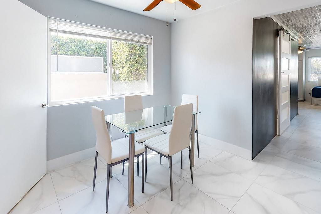 Vacation House for 8 Guests in Palm Springs, Coachella Valley