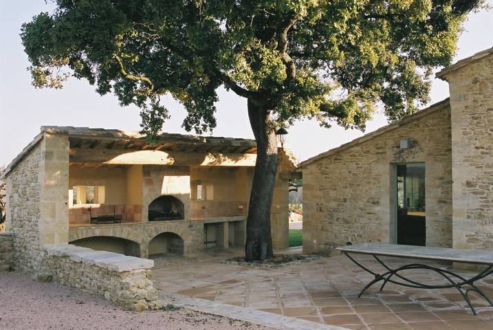 Gîte pour 14 personnes, avec terrasse ainsi que jardin et piscine, animaux acceptés dans le Gard - 2